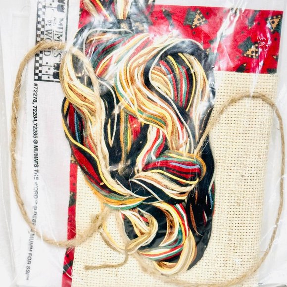 Vintage Dimensions Debbie Mumm "Backyard Birdhouses" Cross Stitch Kit (1995) - Picture 7 of 7